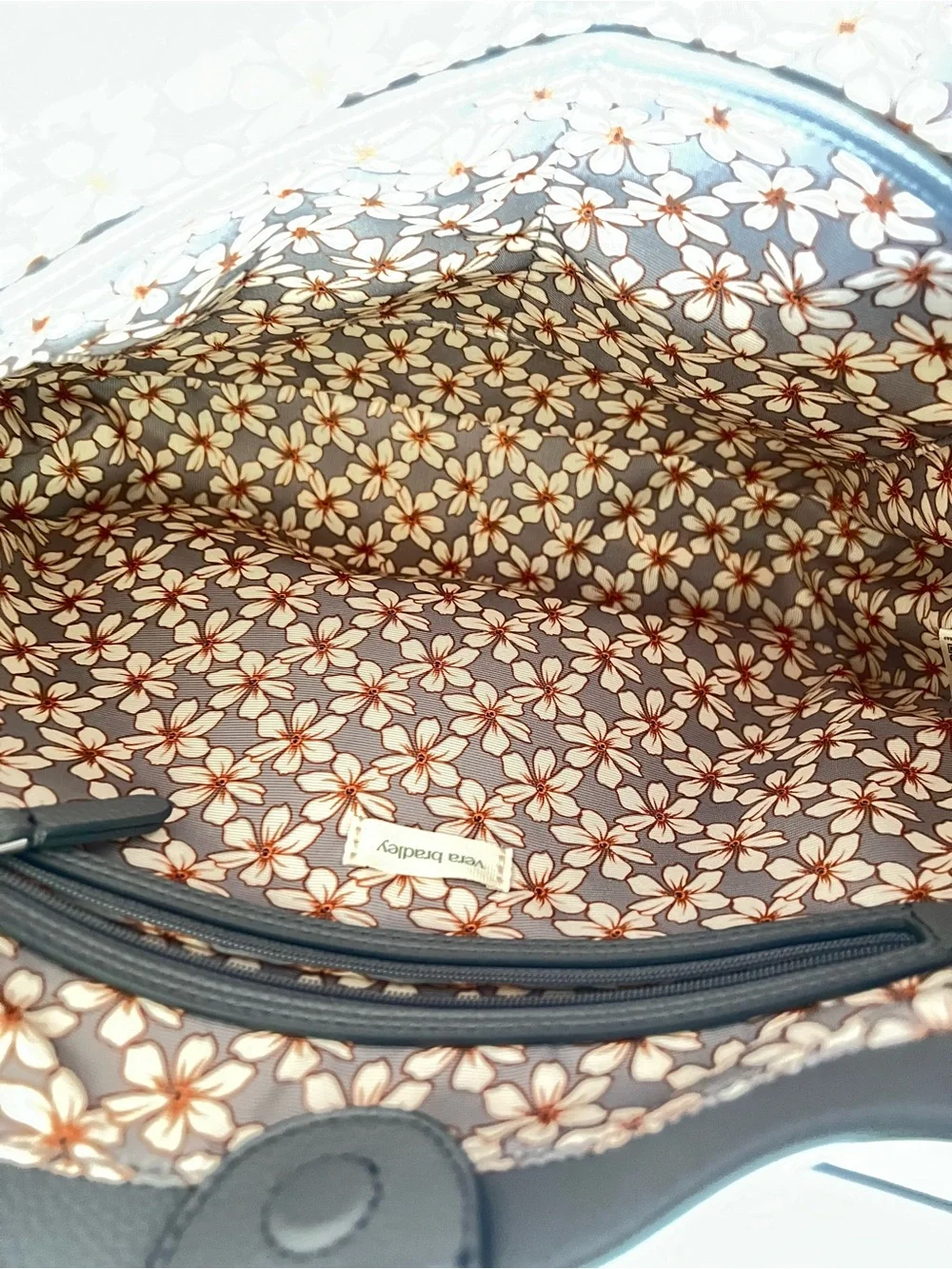 EUC Vera Bradley Gray Hobo Bag
